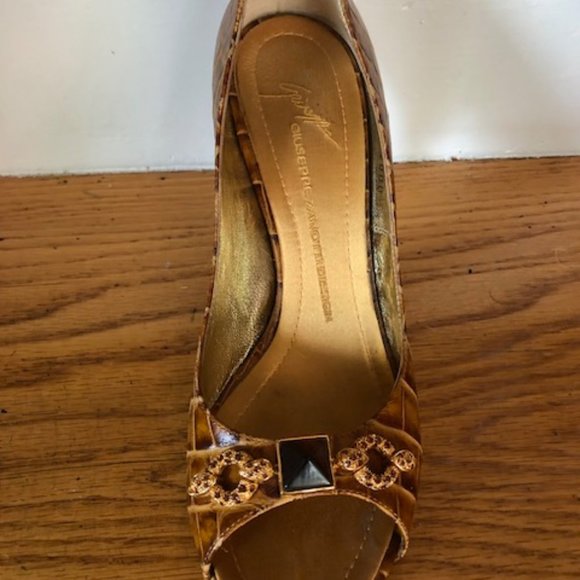 Giuseppe Zanotti Raffia Sandal - Picture 5 of 9